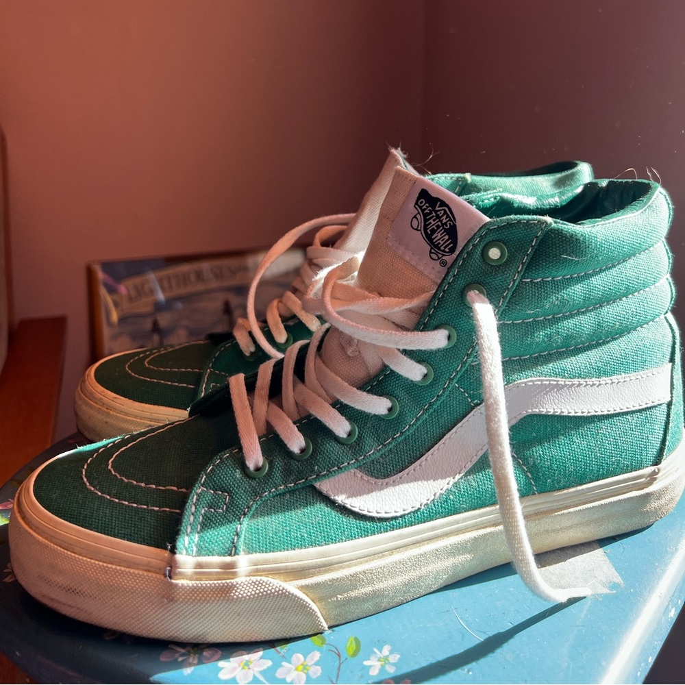 Green High Top Vans Womens size 9, Mens size 7.5